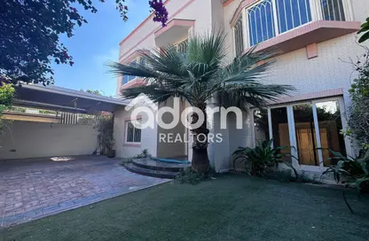 Villa - 5 Bedrooms - 7 Bathrooms for rent in Umm Suqeim 1 - Umm Suqeim - Dubai