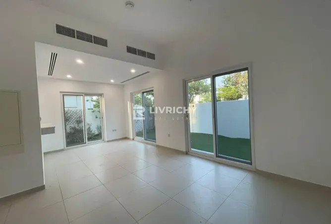 155584765 - Property Image 3