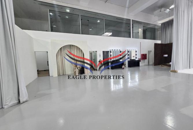 82350175 - Property Image 3