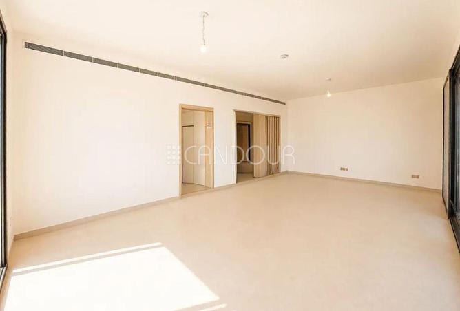 132009943 - Property Image 3