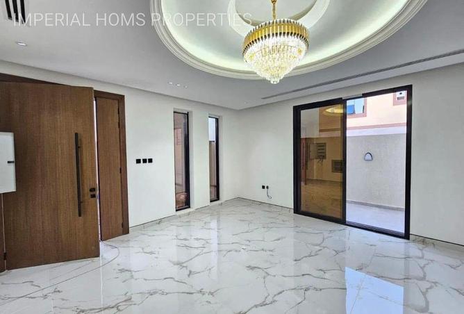 133866301 - Property Image 3