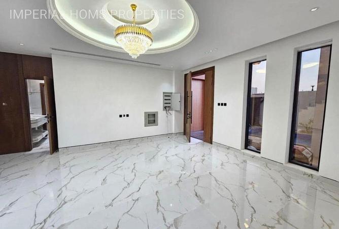 133866301 - Property Image 2