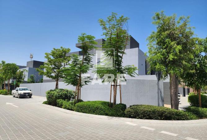 119042423 - Property Image 2