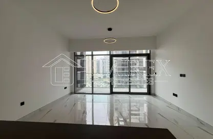 Apartment - 1 Bedroom - 2 Bathrooms for rent in Royal Regency - Business Bay - Dubai