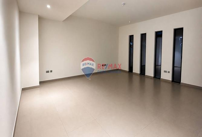 64415002 - Property Image 2