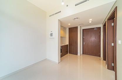 Apartment - 1 - 1 for rent in Reva Residences - Business Bay - Dubai