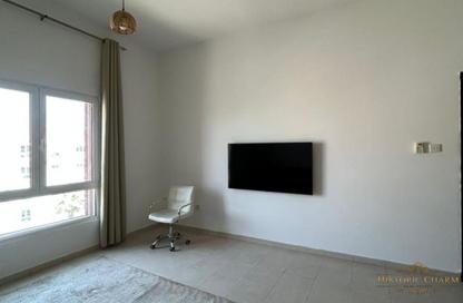 Apartment - 1 - 2 for rent in Building 42 - Mediterranean Cluster - Discovery Gardens - Dubai