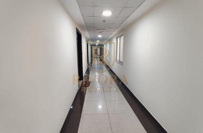 Apartment - Studio - 1 Bathroom for rent in Infinity Building - Sheikh Zayed Road - Dubai