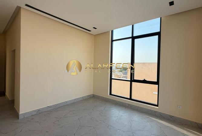 117270310 - Property Image 3