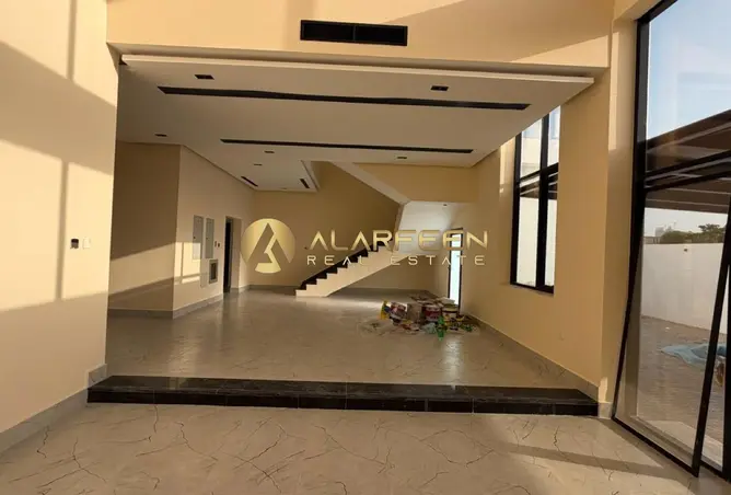 117270310 - Property Image 2