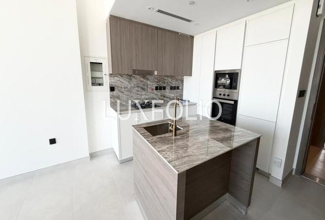 62073183 - Property Image 3