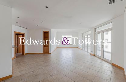 Apartment - 3 Bedrooms - 4 Bathrooms for sale in Al Shahla - Shoreline Apartments - Palm Jumeirah - Dubai