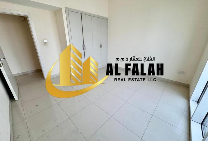 69898118 - صورة العقار 3