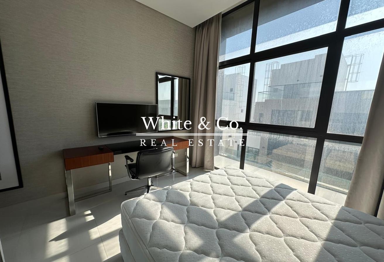 Modern Finish | Maid Room | Available Now photo 19