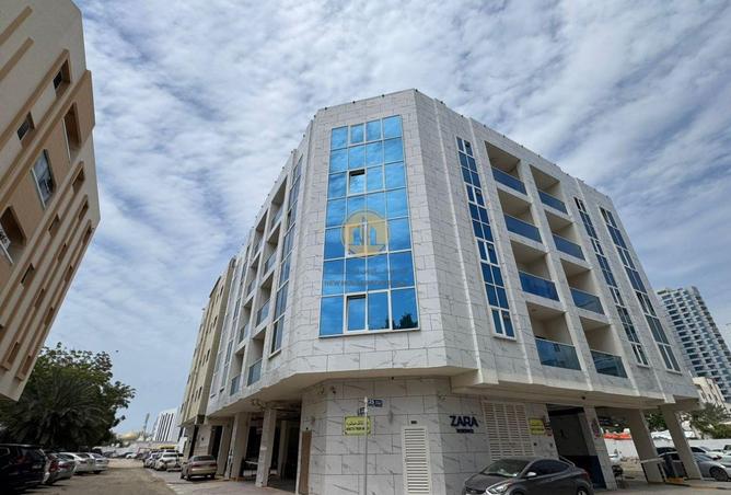 73110857 - Property Image 2