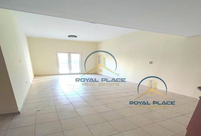 82789034 - Property Main Image