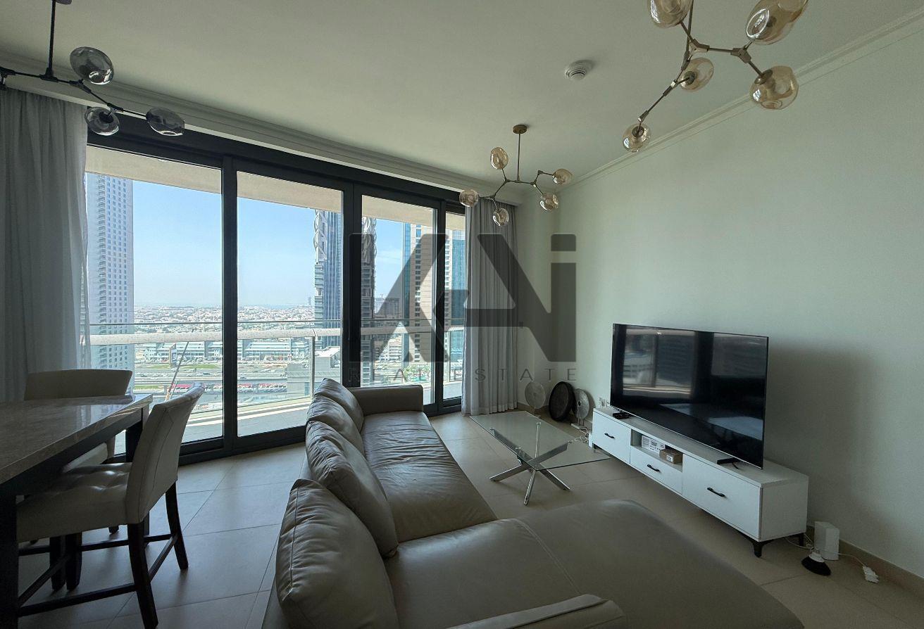 Negotiable | Unique Layout | Vacant photo 5