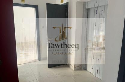 Apartment - 1 - 1 for rent in Al Rashidiya Towers - Al Rashidiya - Ajman Downtown - Ajman