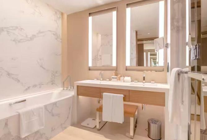 69898222 - Property Image 2