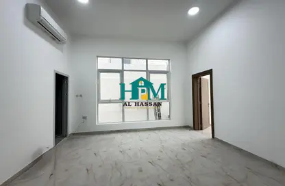 شقة - غرفة نوم - 1 حمام للايجار في مدينة الرياض - أبوظبي