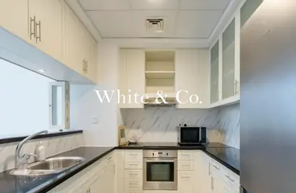 Apartment - 1 Bedroom - 2 Bathrooms for rent in Travo Tower B - Travo - The Views - Dubai