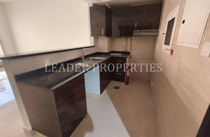 Apartment - Studio - 1 for rent in Royal JVC Building - District 10 - Jumeirah Village Circle - Dubai