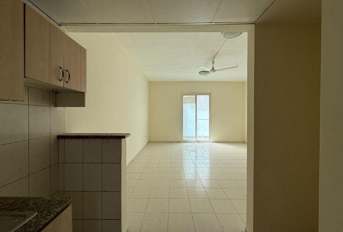 92708999 - Property Image 2