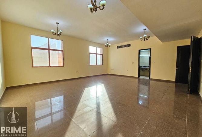 61664454 - Property Image 2