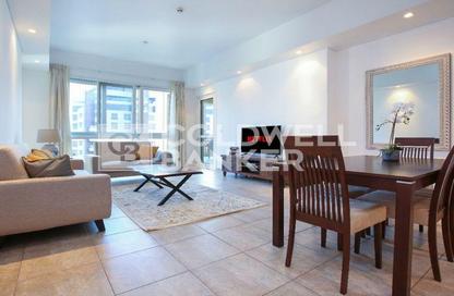 Apartment - 2 Bedrooms - 2 Bathrooms for sale in Marina Residences 6 - Marina Residences - Palm Jumeirah - Dubai Apartment - 2 Bedrooms - 2 Bathrooms for sale in Marina Residences 6 - Marina Residences - Palm Jumeirah - Dubai