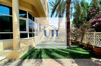 Villa - 5 Bedrooms - 6 Bathrooms for rent in Al Nahyan - Abu Dhabi