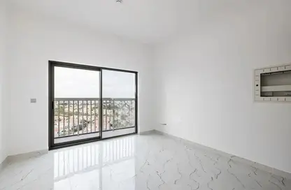 Apartment - 1 Bathroom for rent in Time 1 - Dubai Land Residence Complex - Dubai