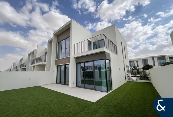 2P0iFy2GmDw - الصورة الرئيسية للعقار