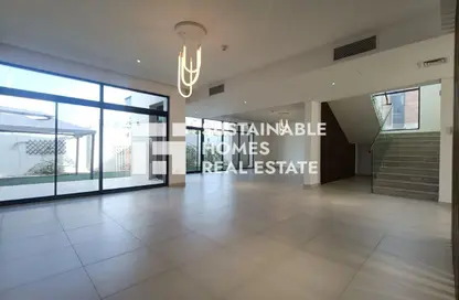 Villa - 4 Bedrooms - 7 Bathrooms for rent in West Yas - Yas Island - Abu Dhabi