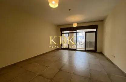 شقة - 2 غرف نوم - 5 حمامات للبيع في بناية الوليد - الضاحية 13 - قرية جميرا الدائرية - دبي شقة - 2 غرف نوم - 5 حمامات للبيع في بناية الوليد - الضاحية 13 - قرية جميرا الدائرية - دبي