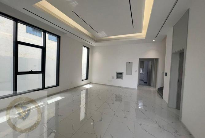 93145290 - Property Image 2