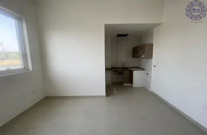 Apartment - Studio - 1 Bathroom for rent in Sarab 2 - Aljada - Sharjah