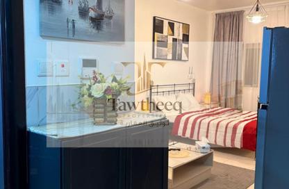 Apartment - Studio - 1 for rent in Ajman Corniche Residences - Ajman Corniche Road - Ajman Apartment - Studio - 1 for rent in Ajman Corniche Residences - Ajman Corniche Road - Ajman