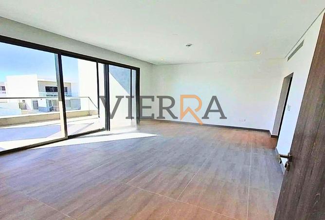 76972940 - Property Main Image