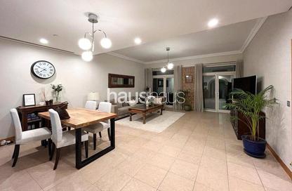 Apartment - 2 Bedrooms - 4 Bathrooms for rent in Al Anbara - Shoreline Apartments - Palm Jumeirah - Dubai