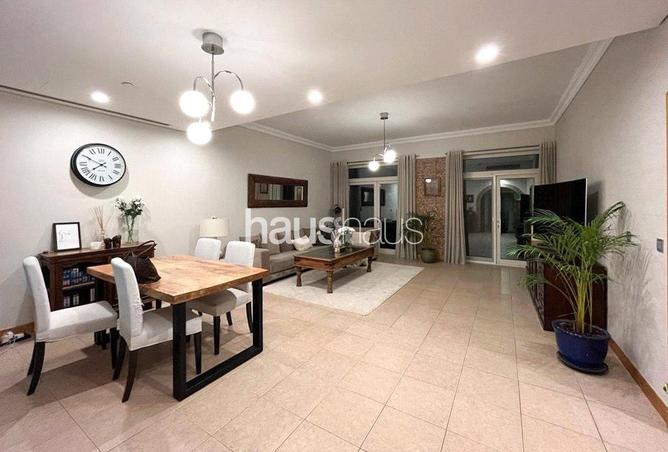 98683577 - Property Image 2