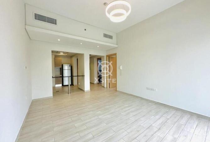 73114017 - Property Image 3