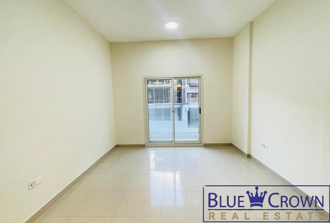 121555133 - Property Image 2