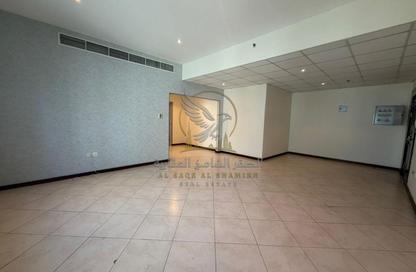 Apartment - 1 Bedroom - 1 Bathroom for rent in Al Majaz 1 - Al Majaz - Sharjah Apartment - 1 Bedroom - 1 Bathroom for rent in Al Majaz 1 - Al Majaz - Sharjah