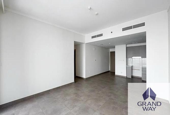 99119698 - Property Image 3
