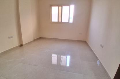 Apartment - 1 - 1 for rent in Fire Station Road - Muwaileh - Sharjah