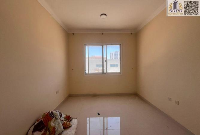 100420360 - Property Image 3