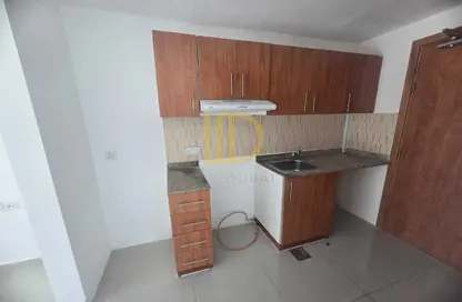 Apartment - 1 Bathroom for rent in Lakeside Tower B - Lakeside Residence - Dubai Production City (IMPZ) - Dubai