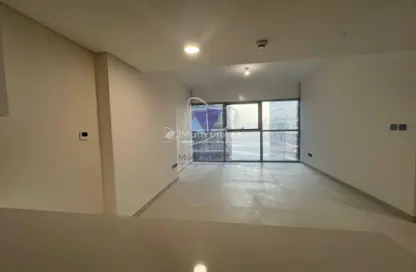 شقة - 2 غرف نوم - 2 حمامات للايجار في راديانت سكوير - مدينة الأضواء - جزيرة الريم - أبوظبي