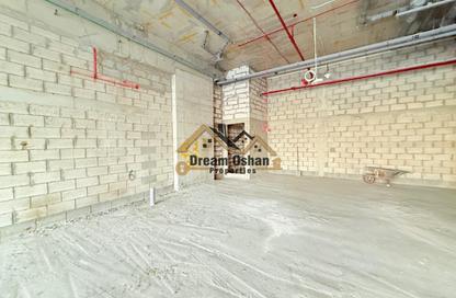 Retail - Studio - 1 Bathroom for rent in Azizi Riviera 3 - Azizi Riviera - Meydan One - Meydan - Dubai