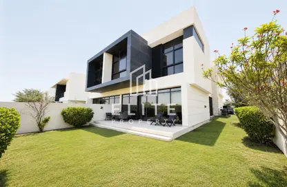 Townhouse - 3 Bedrooms - 4 Bathrooms for sale in Pelham - Akoya Park - Damac Hills - Dubai Townhouse - 3 Bedrooms - 4 Bathrooms for sale in Pelham - Akoya Park - Damac Hills - Dubai